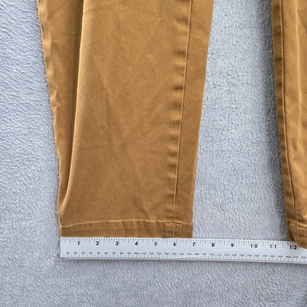 Banana Republic ***missing button